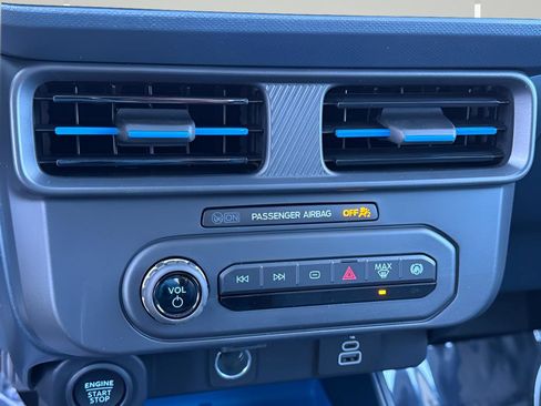 New 2026 Ford Maverick XLT w/ XLT Luxury Package FWD image 34