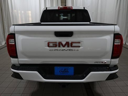 Used 2024 GMC Canyon AT4 image 12