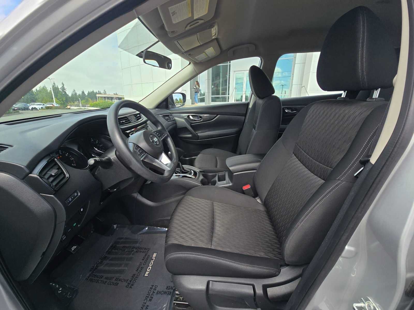 Used 2018 Nissan Rogue S AWD/4WD image 21