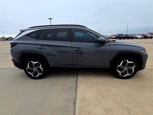 Used 2024 Hyundai Tucson SEL w/ Convenience Package FWD image 4