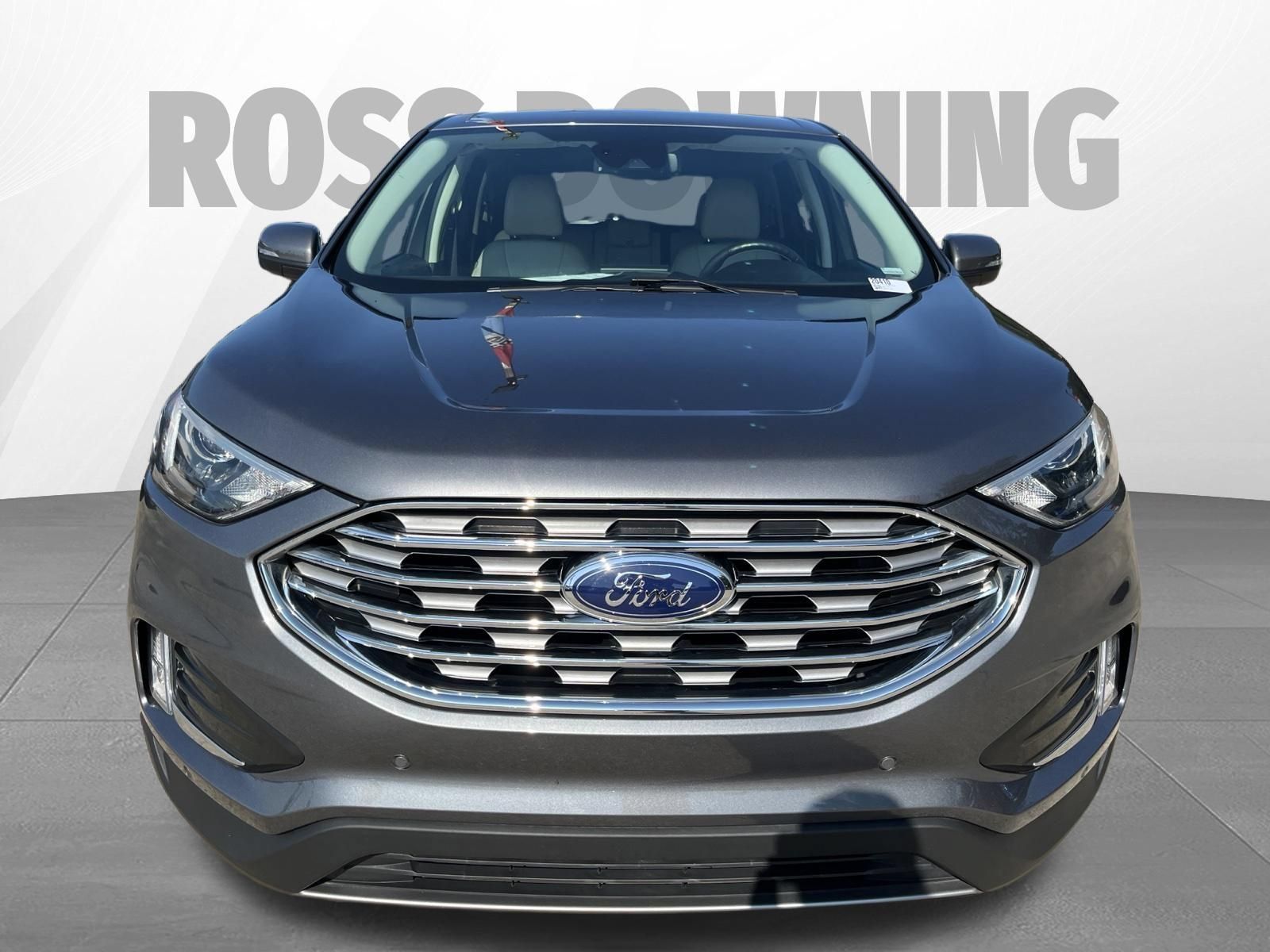 Used 2022 Ford Edge Titanium AWD/4WD image 2