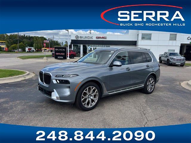 Used 2024 BMW X7 xDrive40i w/ Premium Package AWD/4WD image 1