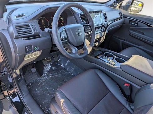 New 2026 Honda Ridgeline Black Edition image 11