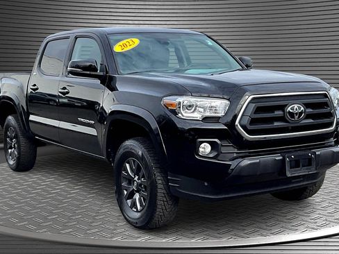 Used 2023 Toyota Tacoma 4x4 Double Cab image 1