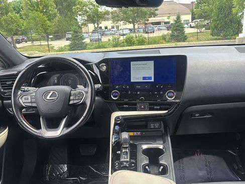Used 2022 Lexus NX 350h AWD image 23