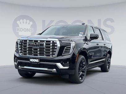 New 2026 GMC Yukon XL Denali w/ Sun & Power Step Package