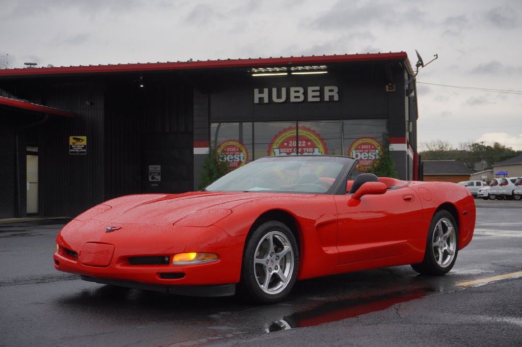 Used 2000 Chevrolet Corvette Convertible w/ Memory Pkg RWD image 1