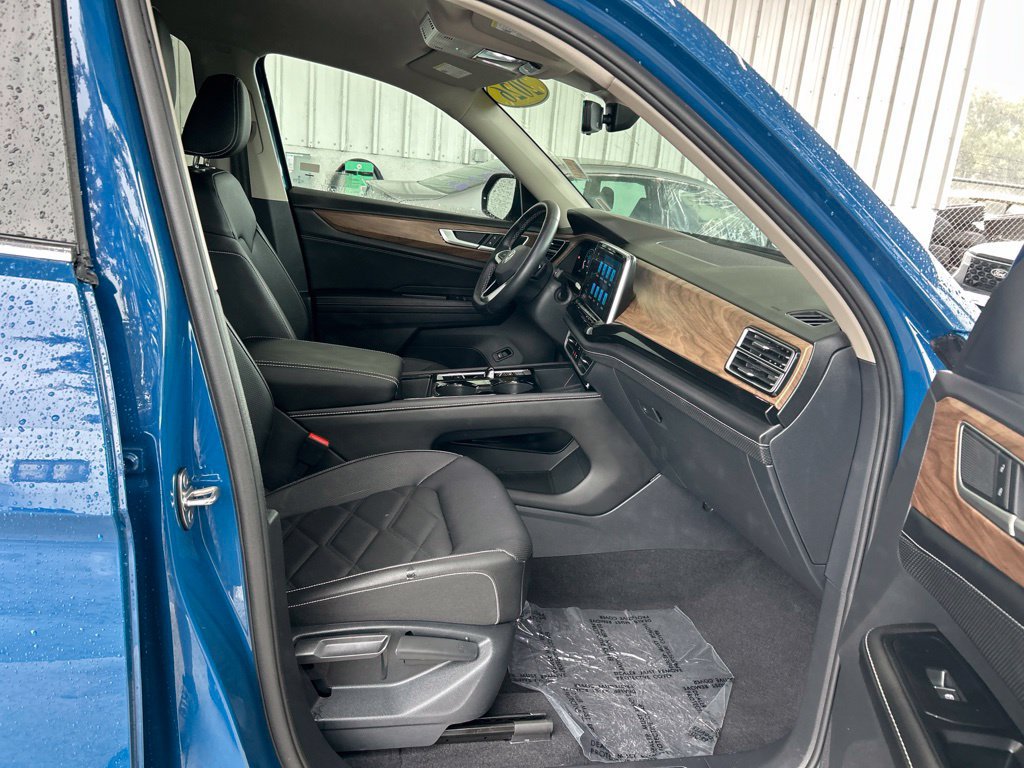 Used 2026 Volkswagen Atlas SE FWD image 40