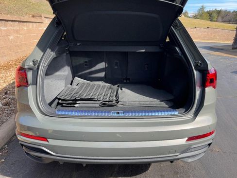 Used 2025 Audi Q3 2.0T Premium w/ Convenience Package image 9