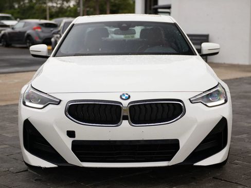 Used 2022 BMW 230i Coupe w/ M Sport Package RWD image 5