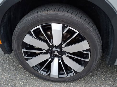 Used 2025 Mitsubishi Outlander SEL AWD/4WD image 8