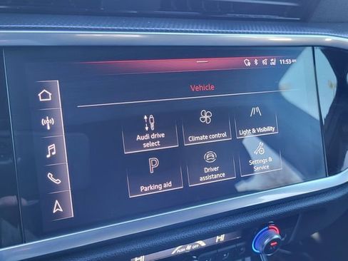 Used 2020 Audi Q3 2.0T Premium Plus w/ Premium Plus Package image 22