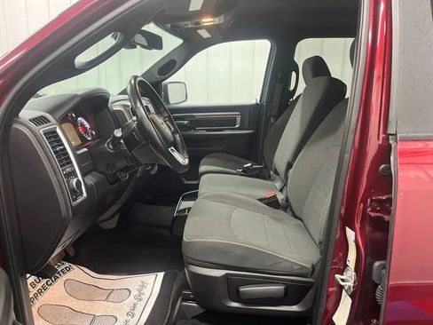 Used 2022 RAM 1500 Warlock AWD/4WD image 18