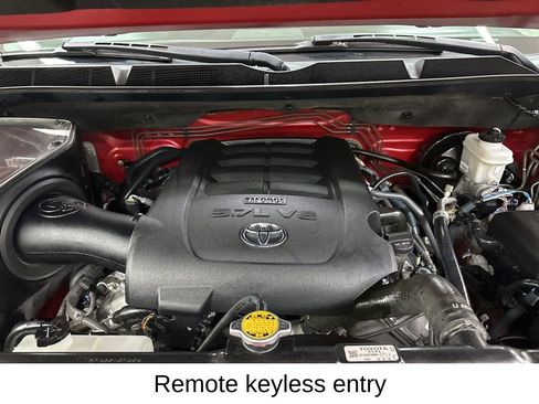 Used 2014 Toyota Tundra SR5 w/ TRD Off Road Package image 18