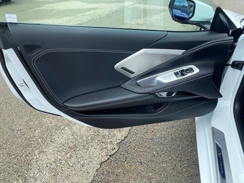 Used 2020 Chevrolet Corvette Stingray Preferred Cpe w/ 2LT Preferred Equipment Group RWD image 11