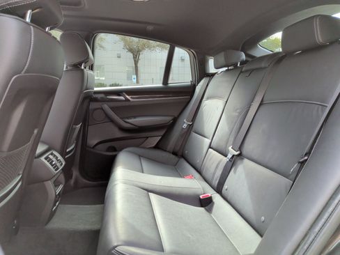 Used 2017 BMW X4 M40i image 31