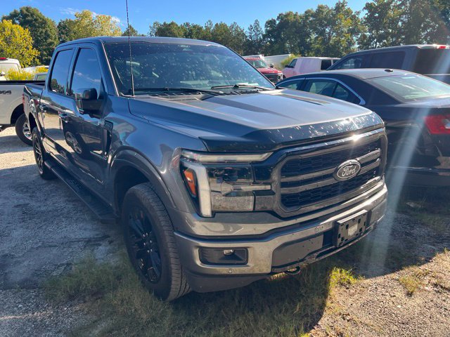 Used 2025 Ford F150 Lariat w/ Equipment Group 502A High AWD/4WD image 4