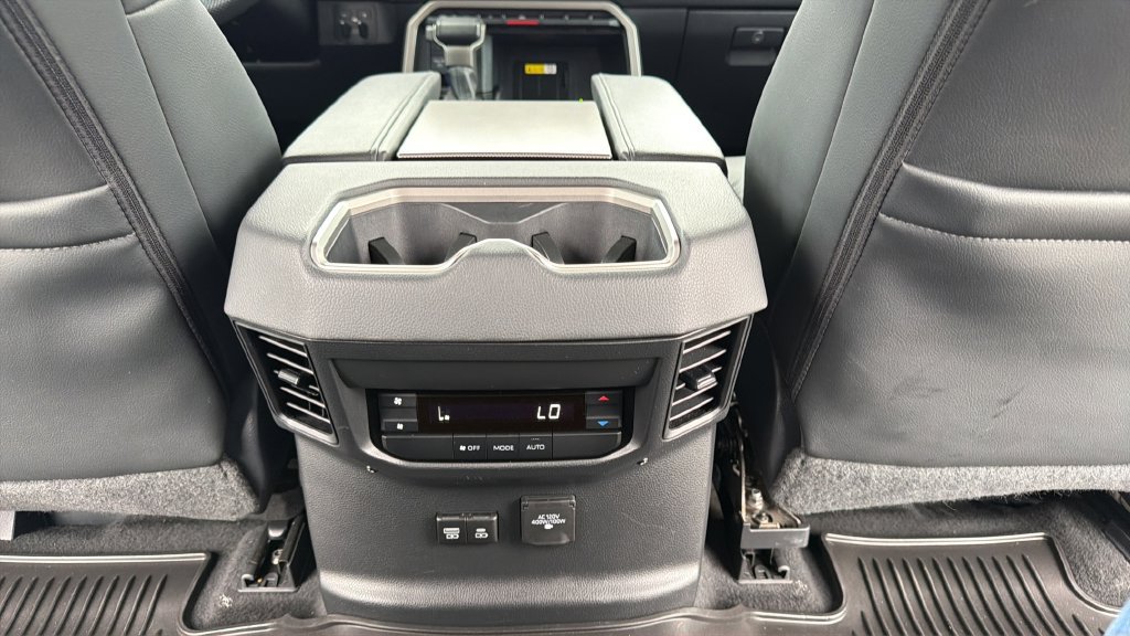 Used 2024 Toyota Sequoia Limited w/ Tow Technology Package AWD/4WD image 28