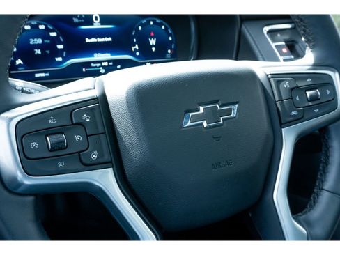 Used 2024 Chevrolet Tahoe Z71 w/ Luxury Package image 33