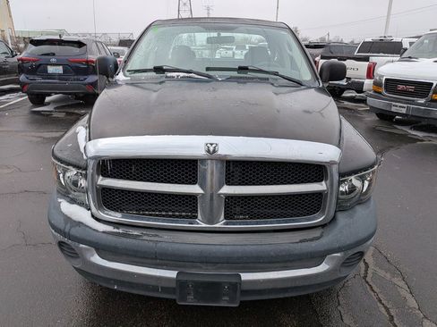 Used 2004 Dodge Ram 1500 Truck ST image 3