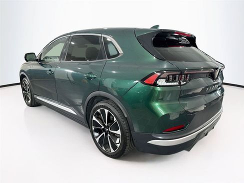 Used 2024 VinFast VF 8 Plus AWD/4WD image 3