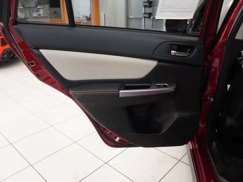 Used 2016 Subaru Crosstrek 2.0i Limited AWD/4WD image 23