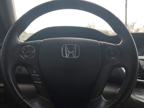 Used 2013 Honda Accord EX-L image 11