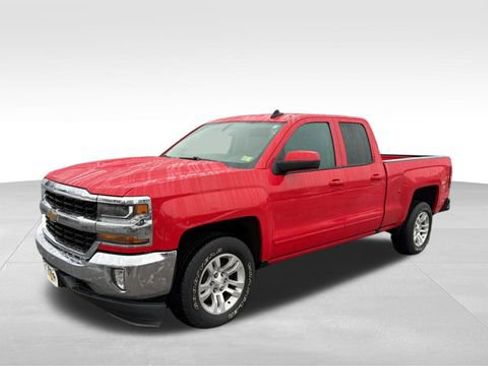 Used 2018 Chevrolet Silverado 1500 LT w/ All Star Edition image 5