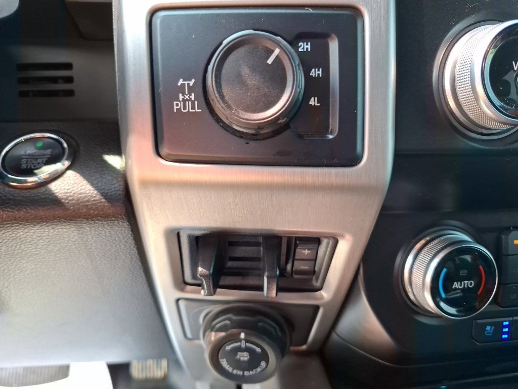 Used 2020 Ford F250 Platinum AWD/4WD image 27