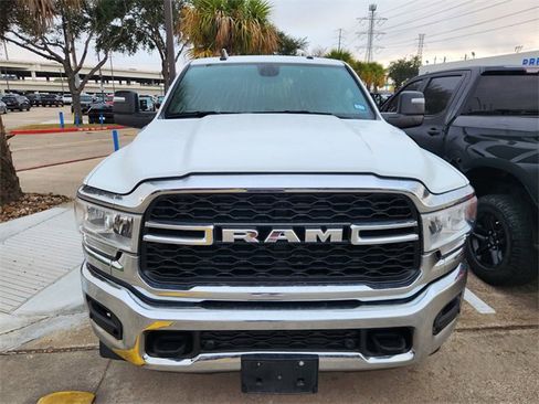 Used 2024 RAM 2500 Tradesman w/ Chrome Appearance Group image 2