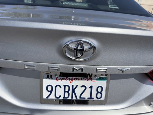 Used 2022 Toyota Camry LE w/ Convenience Package FWD image 36