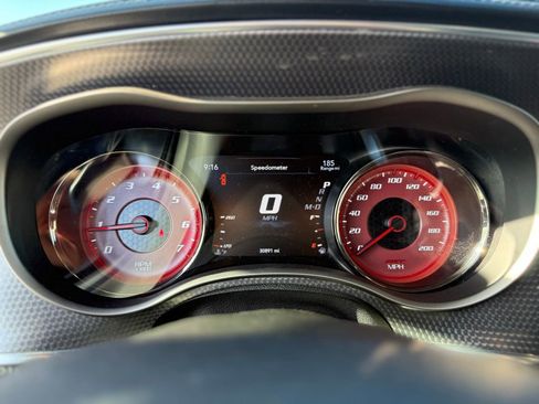 Used 2022 Dodge Charger SRT Hellcat w/ Harman/Kardon Audio Group image 10