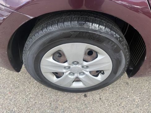 Used 2018 Kia Forte LX image 20