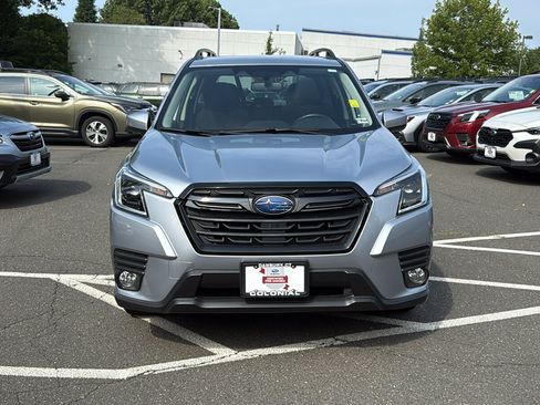 Certified 2023 Subaru Forester Premium AWD/4WD image 5