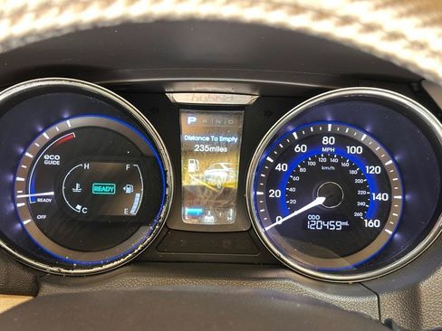Used 2015 Hyundai Sonata Limited w/ Option Group 02 FWD image 33