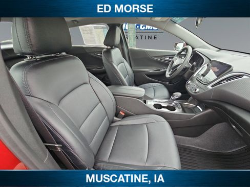 Used 2023 Chevrolet Malibu LT image 16