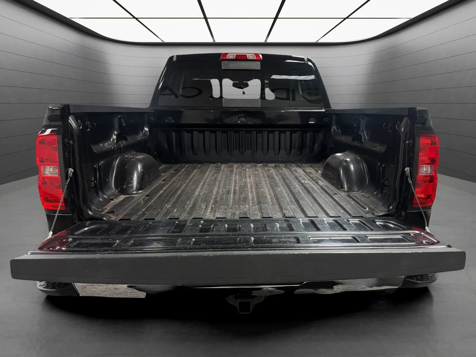 Used 2014 Chevrolet Silverado 1500 LTZ w/ LTZ Plus Package RWD image 19