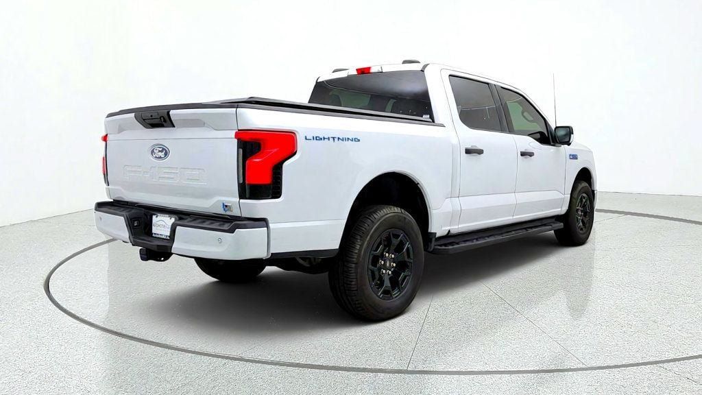 Used 2025 Ford F150 Lightning XLT w/ Max Trailer Tow Package AWD/4WD image 5