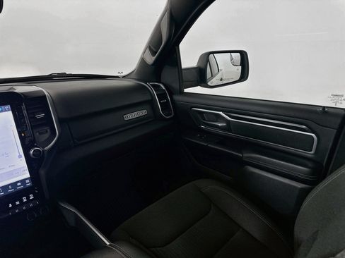 Used 2023 RAM 1500 Big Horn AWD/4WD image 30
