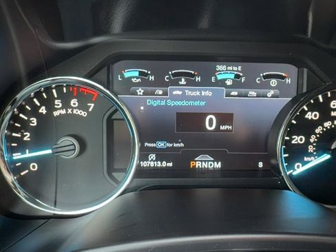 Used 2018 Ford F150 Platinum w/ Equipment Group 701A Luxury AWD/4WD image 21