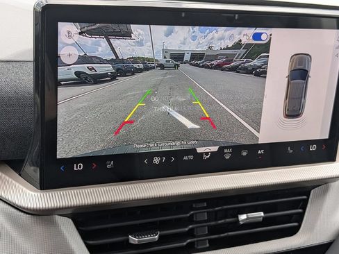 New 2026 Ford Explorer Active w/ Active Comfort Package RWD image 22