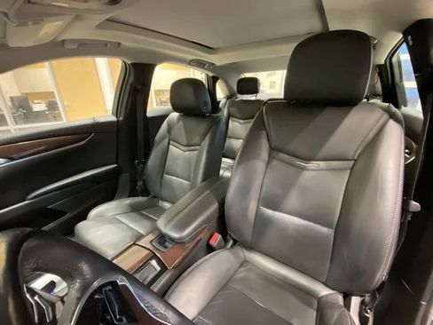 Used 2017 Cadillac XTS Luxury w/ Driver Awareness Package image 14