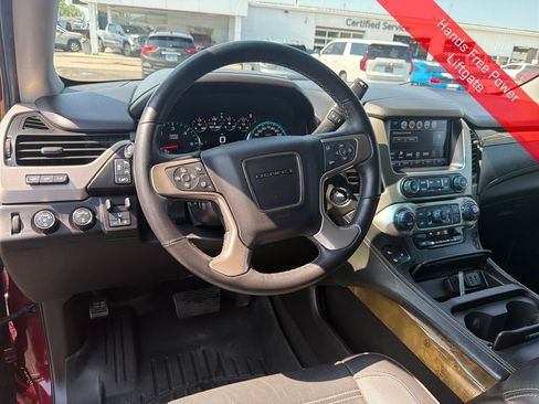 Used 2017 GMC Yukon XL Denali w/ Open Road Package AWD/4WD image 16