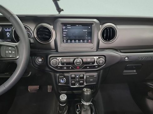 Used 2023 Jeep Wrangler Unlimited Sport AWD/4WD image 20