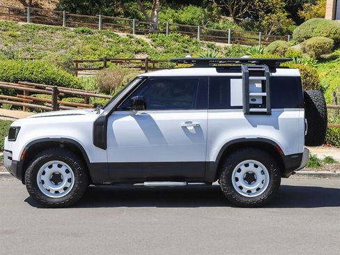 Used 2021 Land Rover Defender 90 S AWD/4WD image 4