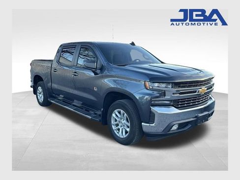 Used 2022 Chevrolet Silverado 1500 LT image 1