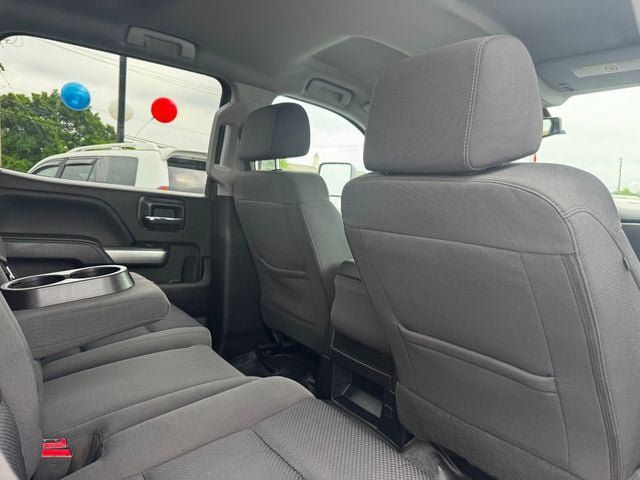 Used 2018 Chevrolet Silverado 2500 LT AWD/4WD image 16