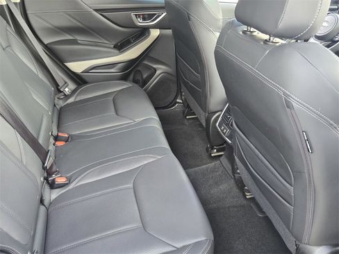 Used 2023 Subaru Forester Limited image 17
