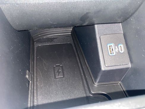 Used 2021 Ford Edge SEL w/ Convenience Package AWD/4WD image 6