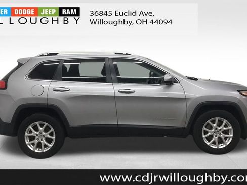 Used 2014 Jeep Cherokee Latitude image 4